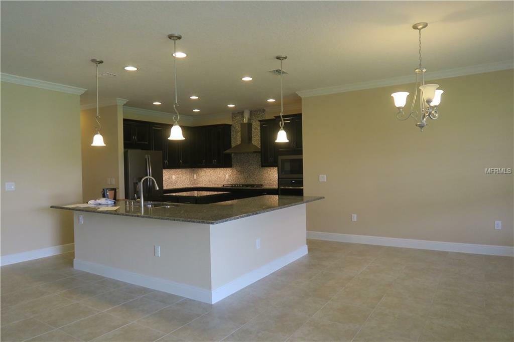 Property Photo:  423 Blue Birch Court  FL 32771 