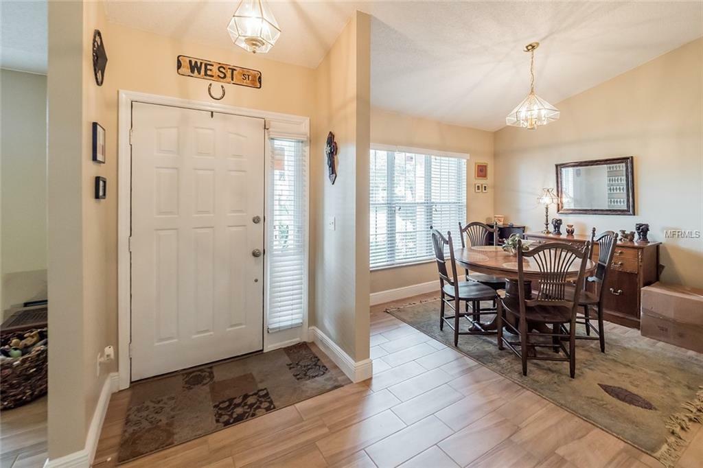 Property Photo: 301 Lytton Circle FL 32824