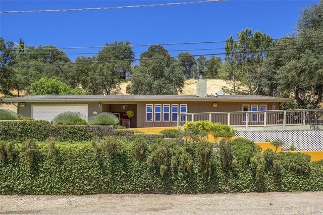 Property Photo: 7460 Castano Avenue CA 93422