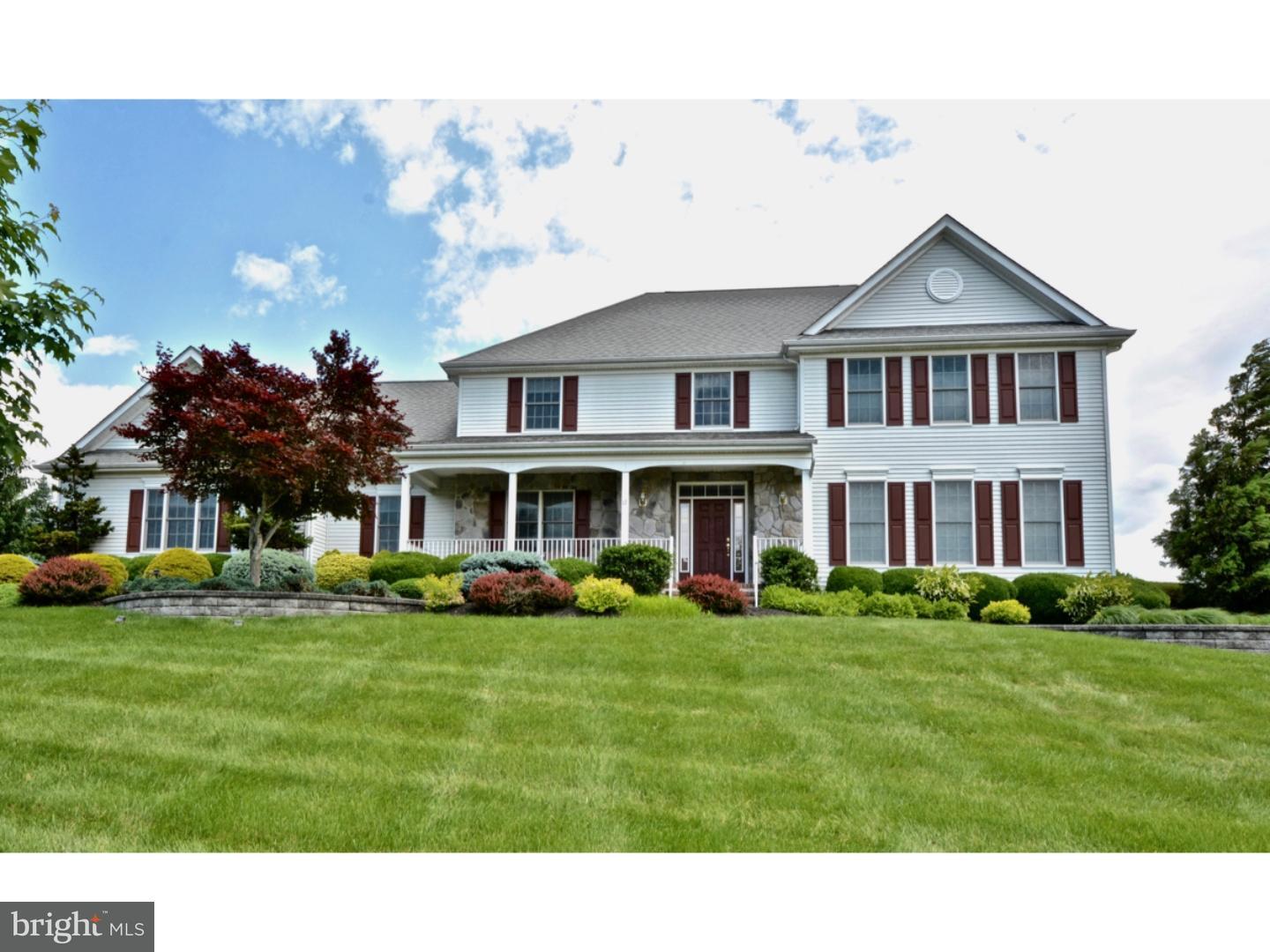 Property Photo:  17 Tipperary Terrace  NJ 08551 
