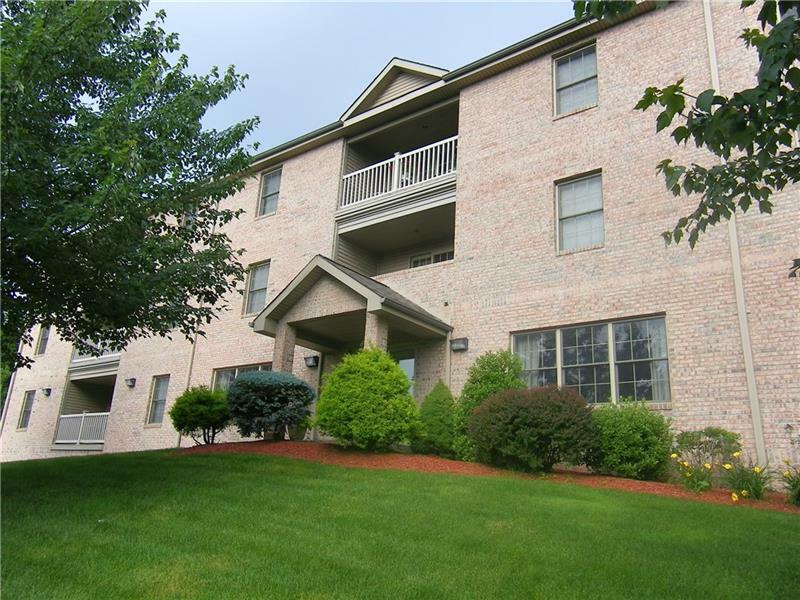 Property Photo:  1 Coraopolis Road Unit 104  PA 15108 