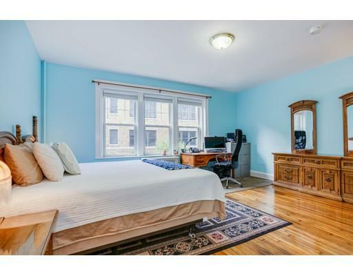 Property Photo:  411 Washington Street 1  MA 02446 