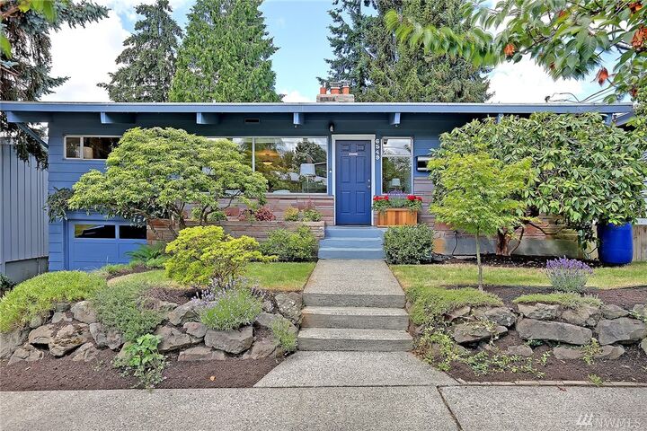 6549 39th Ave NE  Seattle WA 98115 photo