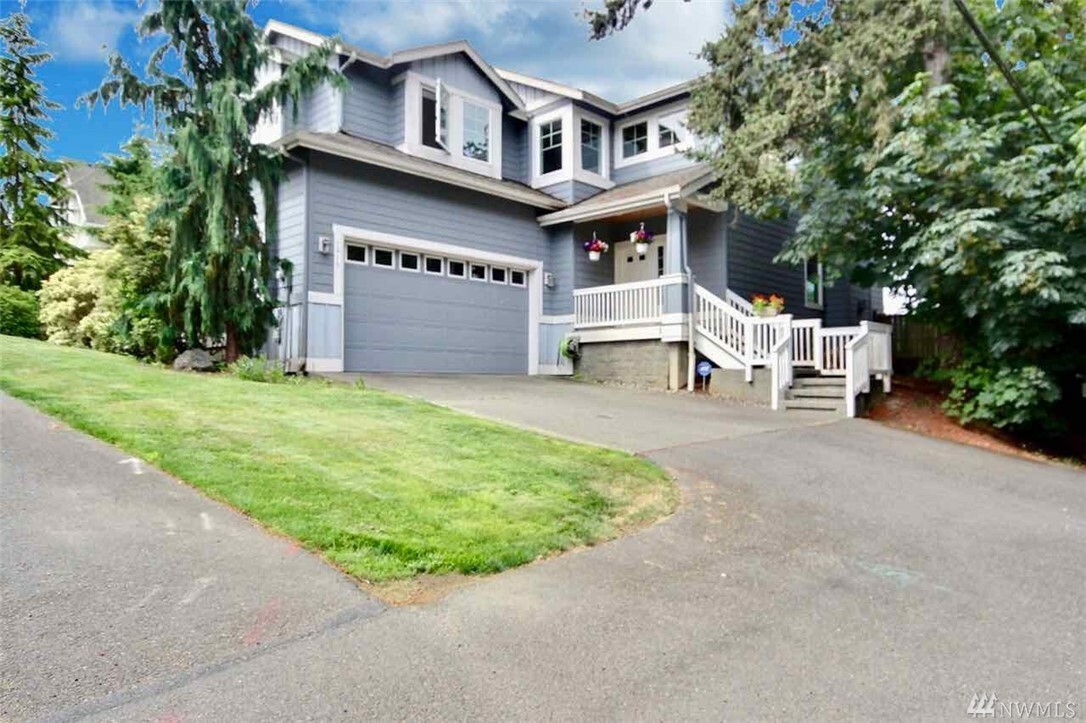 Property Photo:  1015 S 232nd St  WA 98198 