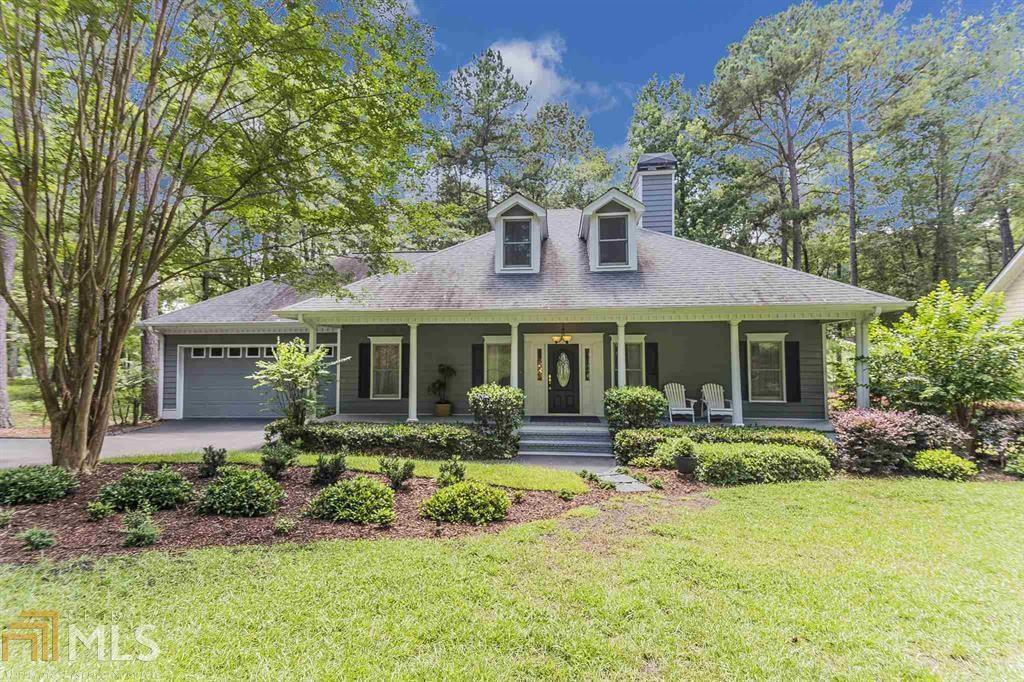 Property Photo: 1001 Centennial Post Ln GA 30642