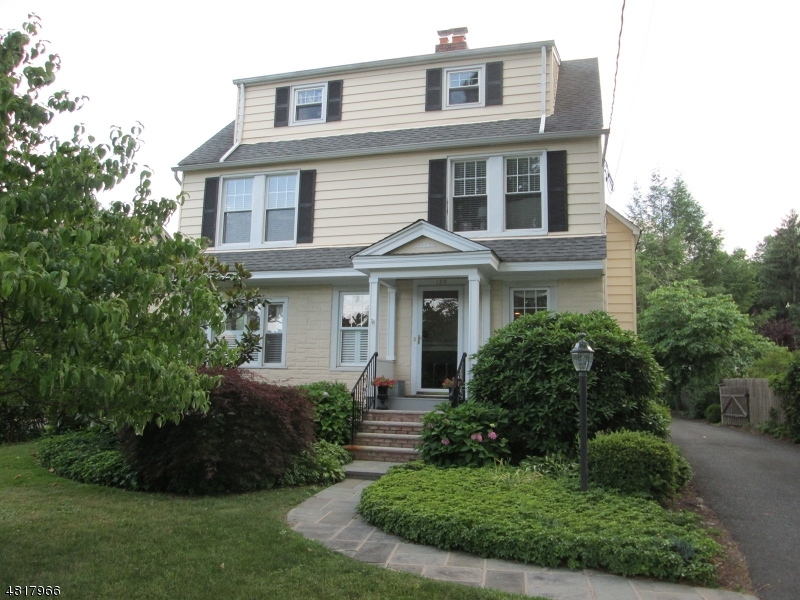 Property Photo:  189 Watchung Ave  NJ 07928 