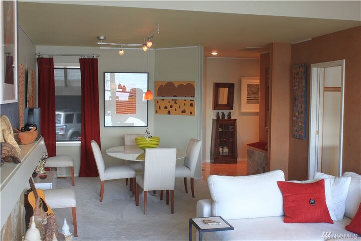 Property Photo:  8915 N Harborview Dr 202  WA 98332 