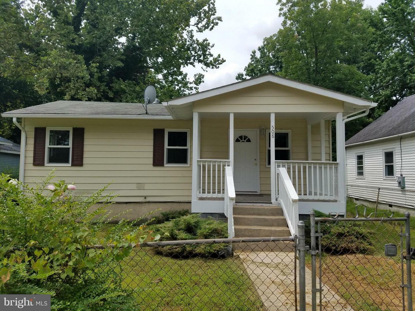 Property Photo:  508 Franklin Avenue  VA 22443 