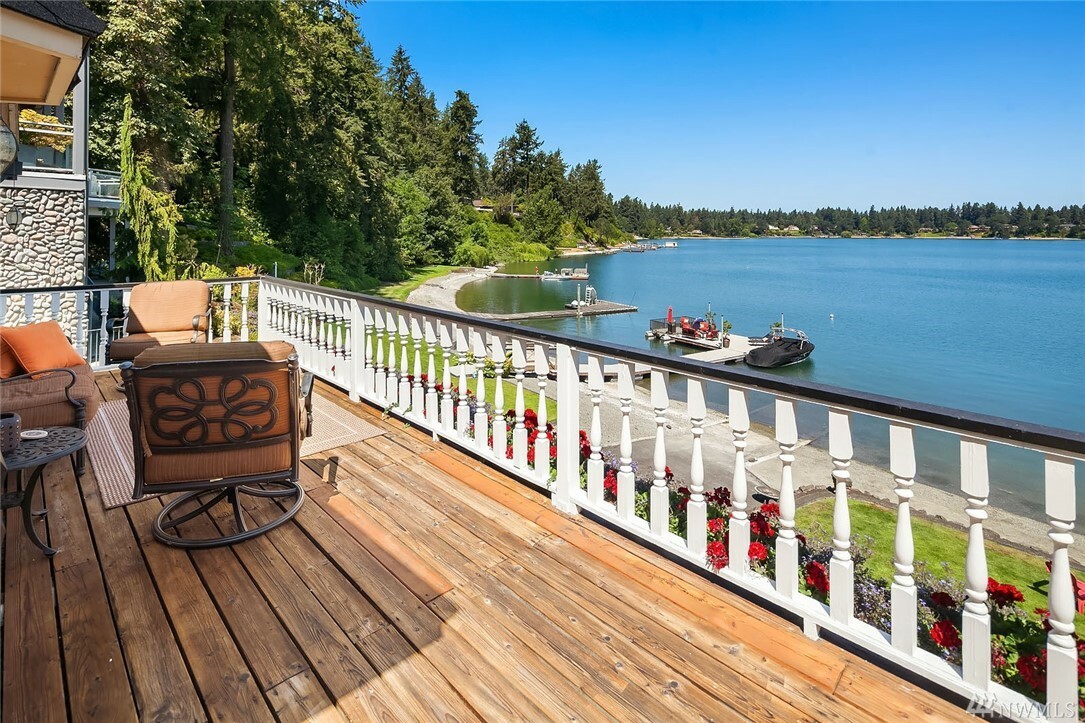 Property Photo:  12771 Gravelly Lake Dr SW  WA 98499 