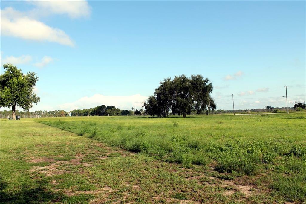 Property Photo:  Quail Lake Drive  FL 34711 