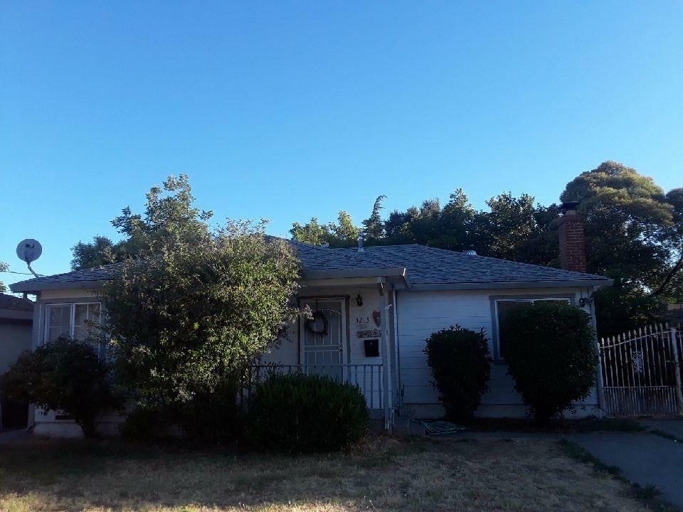 Property Photo:  4213 Sierra Vista Avenue  CA 95820 