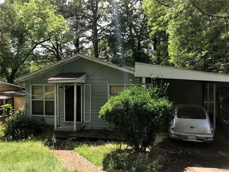 Property Photo: 1993 Akron Drive SE 30315