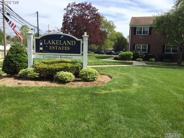 330 Lakeland Avenue 2C  Sayville NY 11782 photo