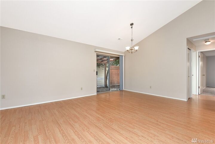 Property Photo: 9103 182nd Avenue NE WA 98052