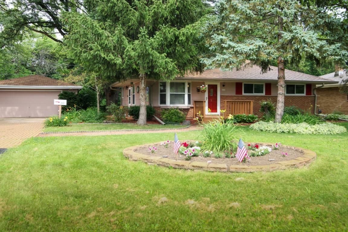 Property Photo:  6020 N Sidney Pl  WI 53209 