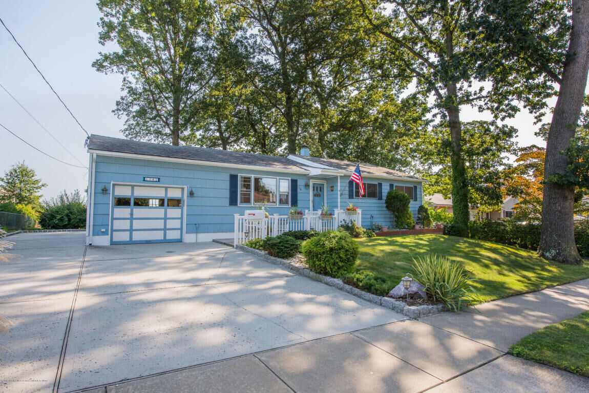 Property Photo: 14 Woodland Road NJ 08831