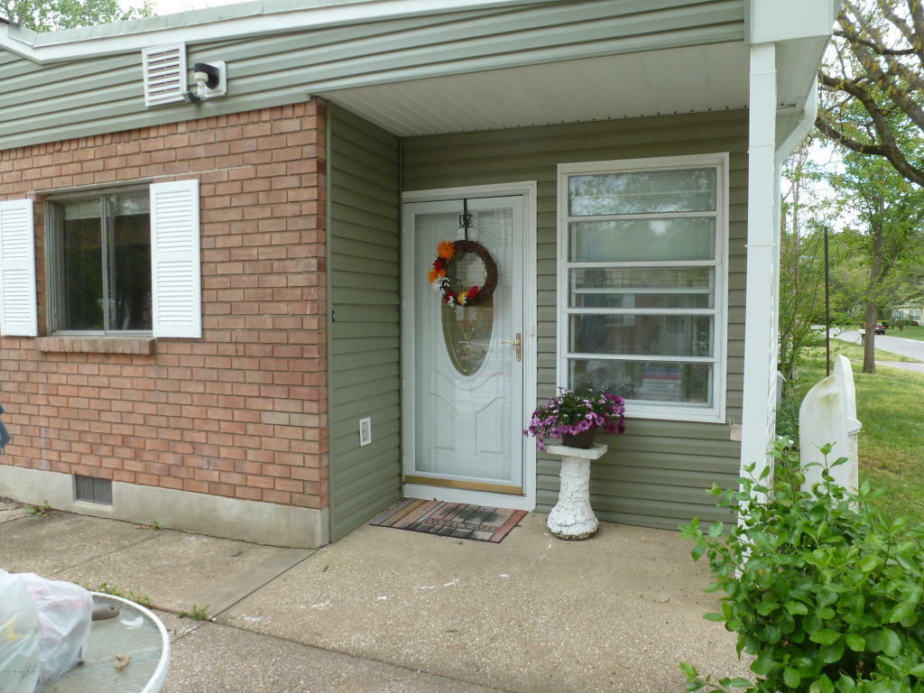 Property Photo:  8 Hemlock Street B  NJ 08757 