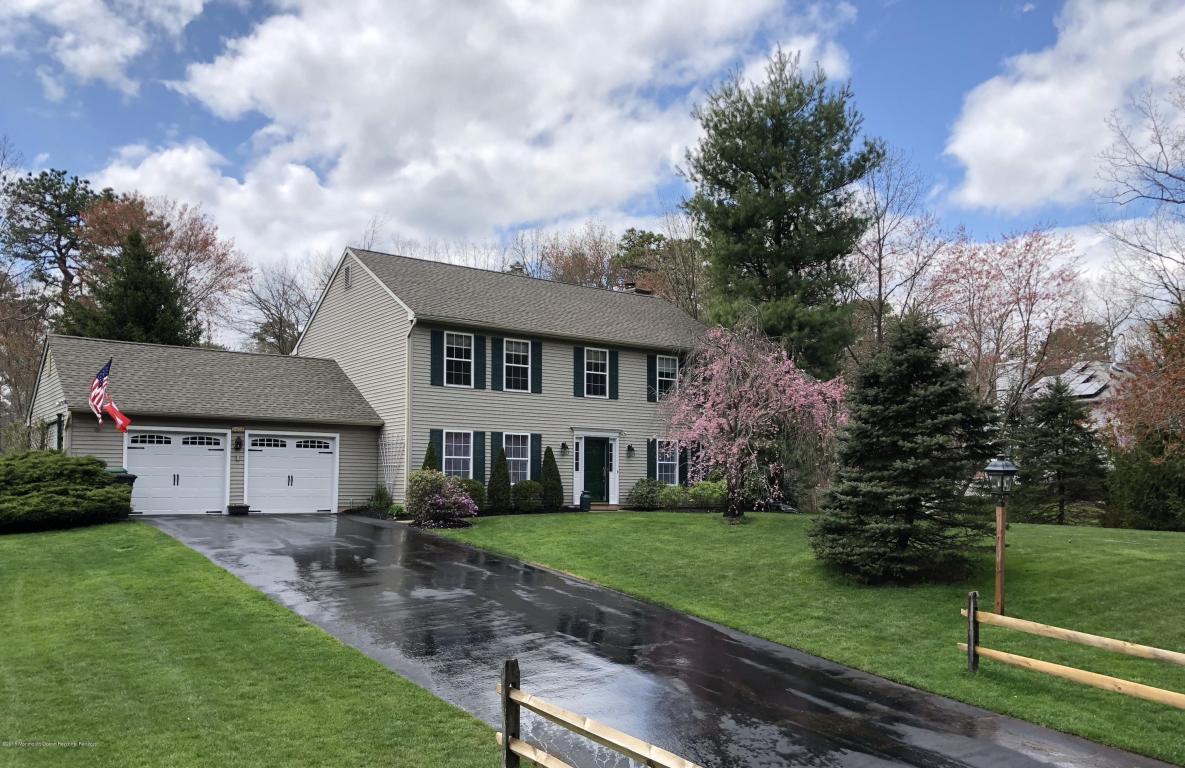 Property Photo:  565 Buttonwood Drive  NJ 08527 