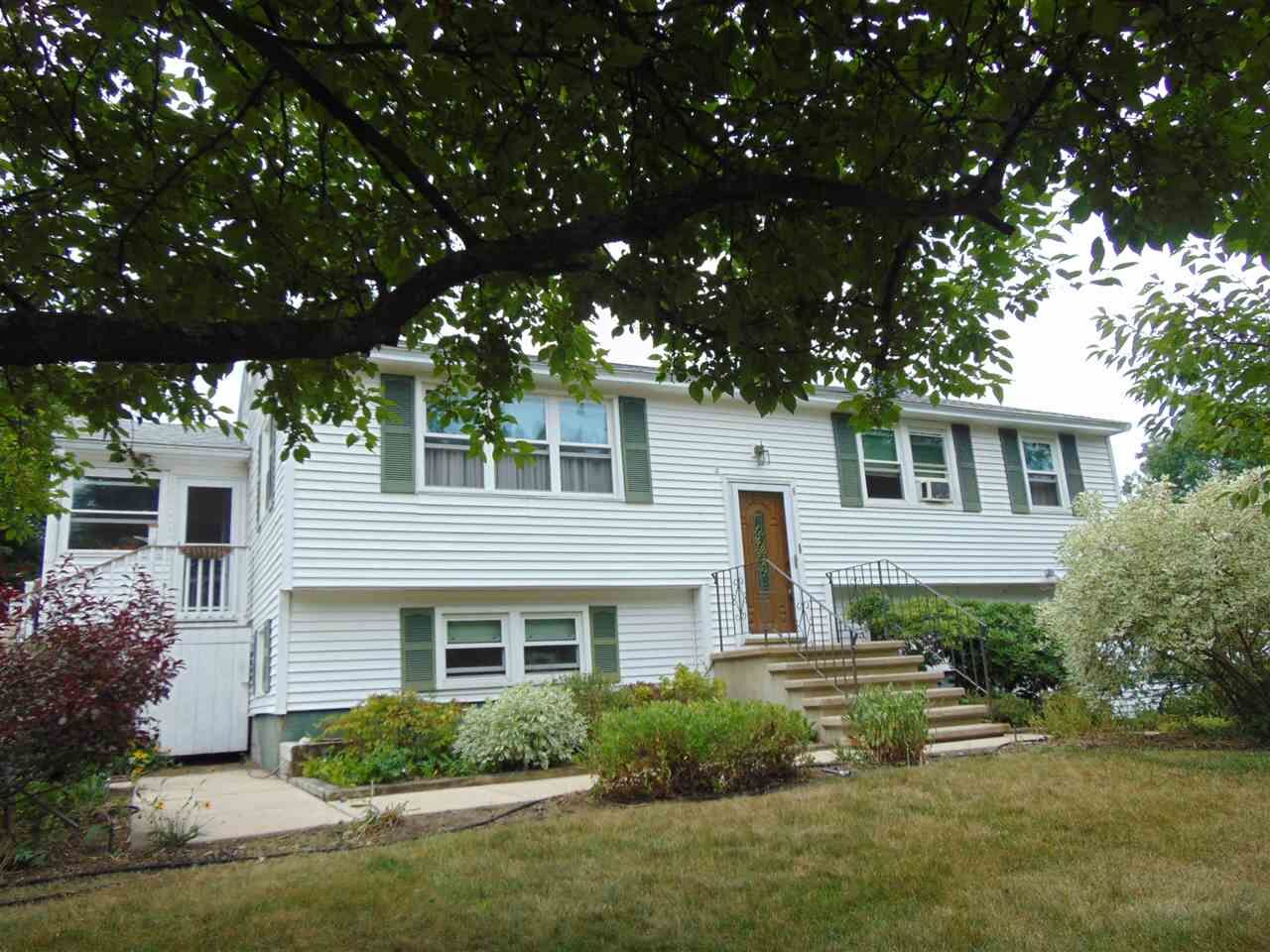Property Photo:  6 Magnolia Avenue  NH 03079 