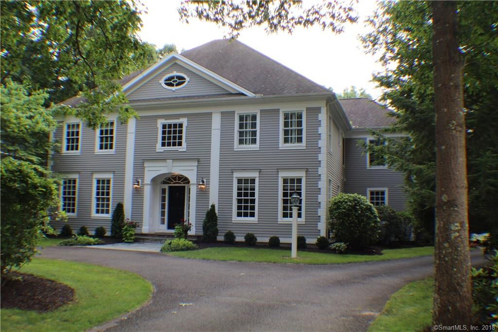 Property Photo: 6 Wentworth Park CT 06032