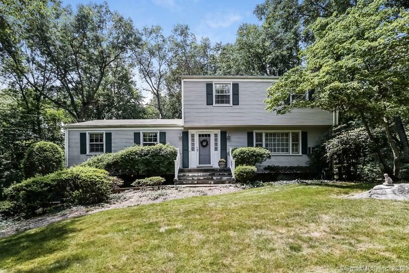 Property Photo: 17 Butternut Place CT 06897