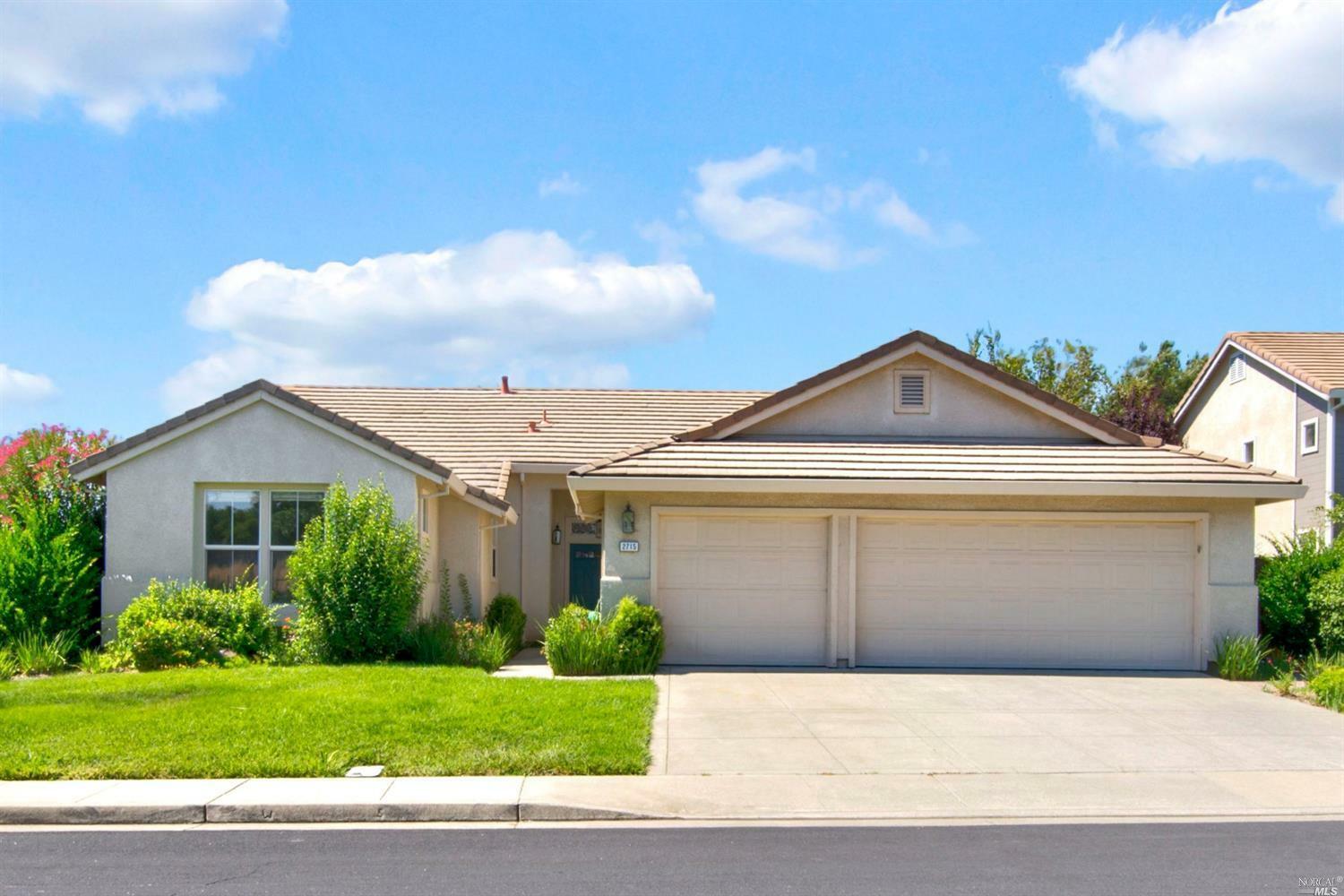 Property Photo:  2715 Tuckaway Court  CA 94534 