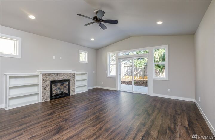Property Photo: 3993 Gentlebrook Lane 22 WA 98226