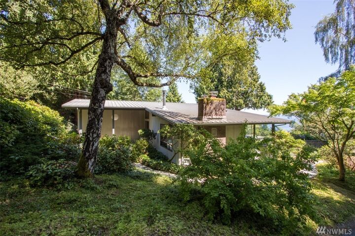 15124 Sunrise Dr NE  Bainbridge Island WA 98110 photo