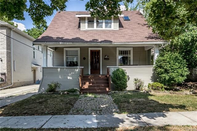 Property Photo: 436 Park Street MI 48009