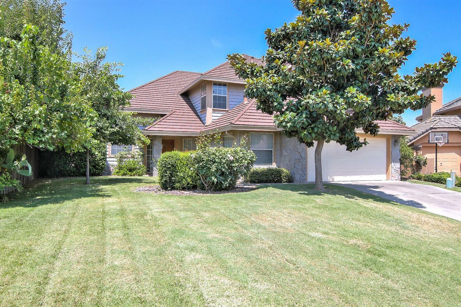 Property Photo:  5925 Whalers Cove Court  CA 95758 