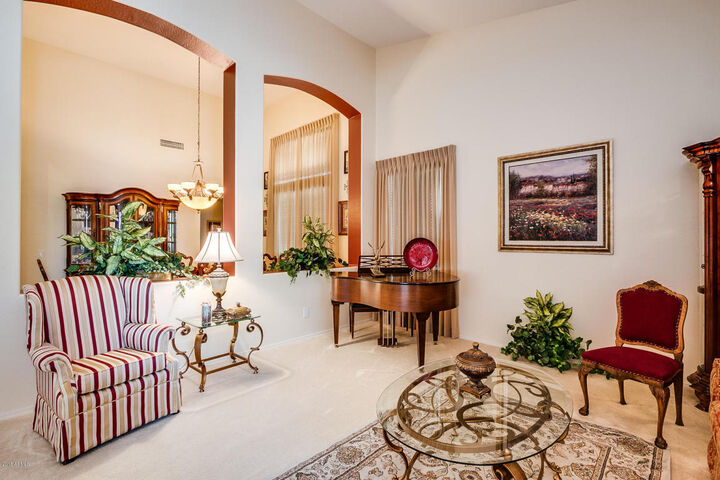 Property Photo: 2337 W Horsetail Trail AZ 85085