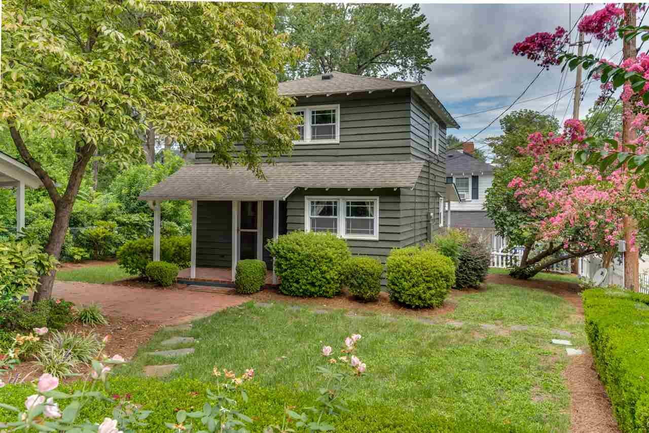 Property Photo:  4 Grey Court  SC 29302 