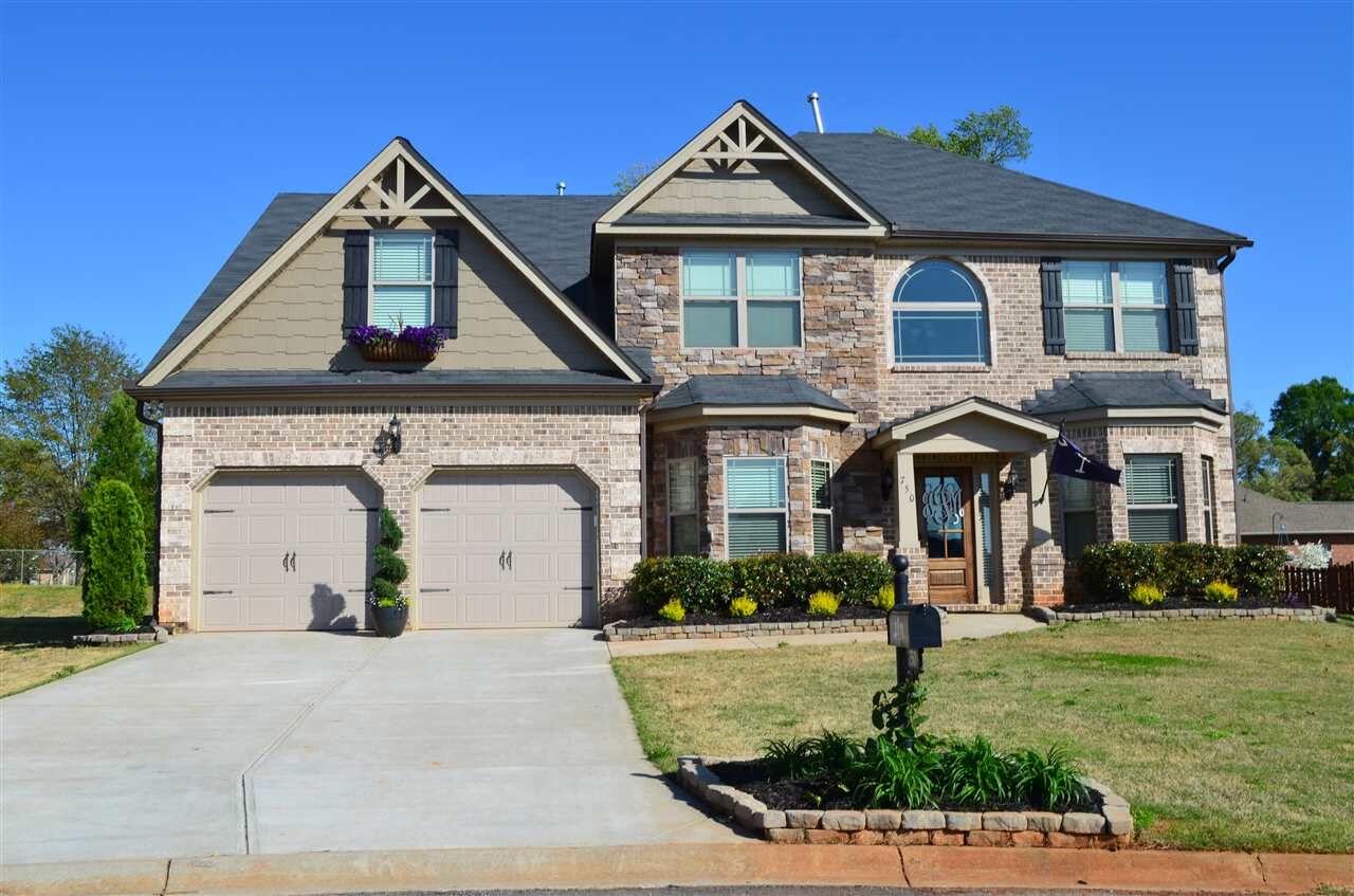 Property Photo:  750 Birchhill Court  SC 29365 