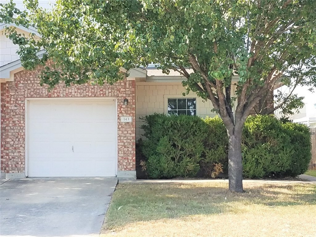 Property Photo: 143 Marvin Cove TX 78634