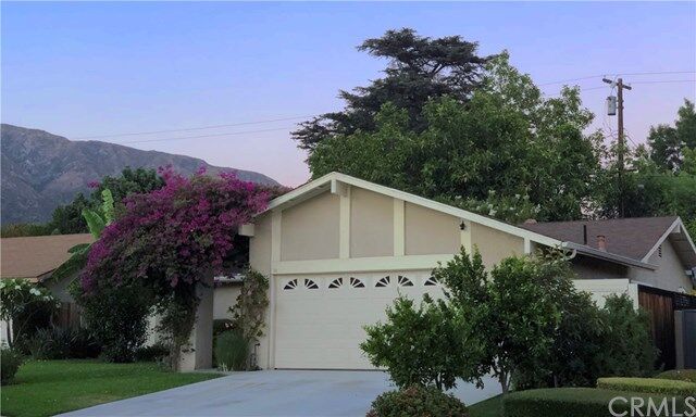 Property Photo:  426 Parkrose Avenue  CA 91016 