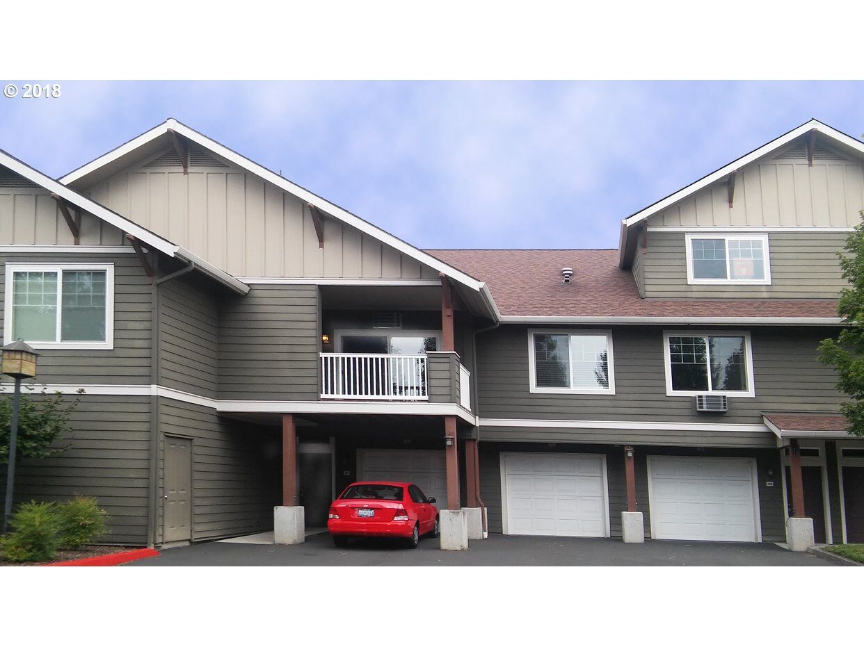 Property Photo: 10800 SE 17th Cir 227 WA 98664