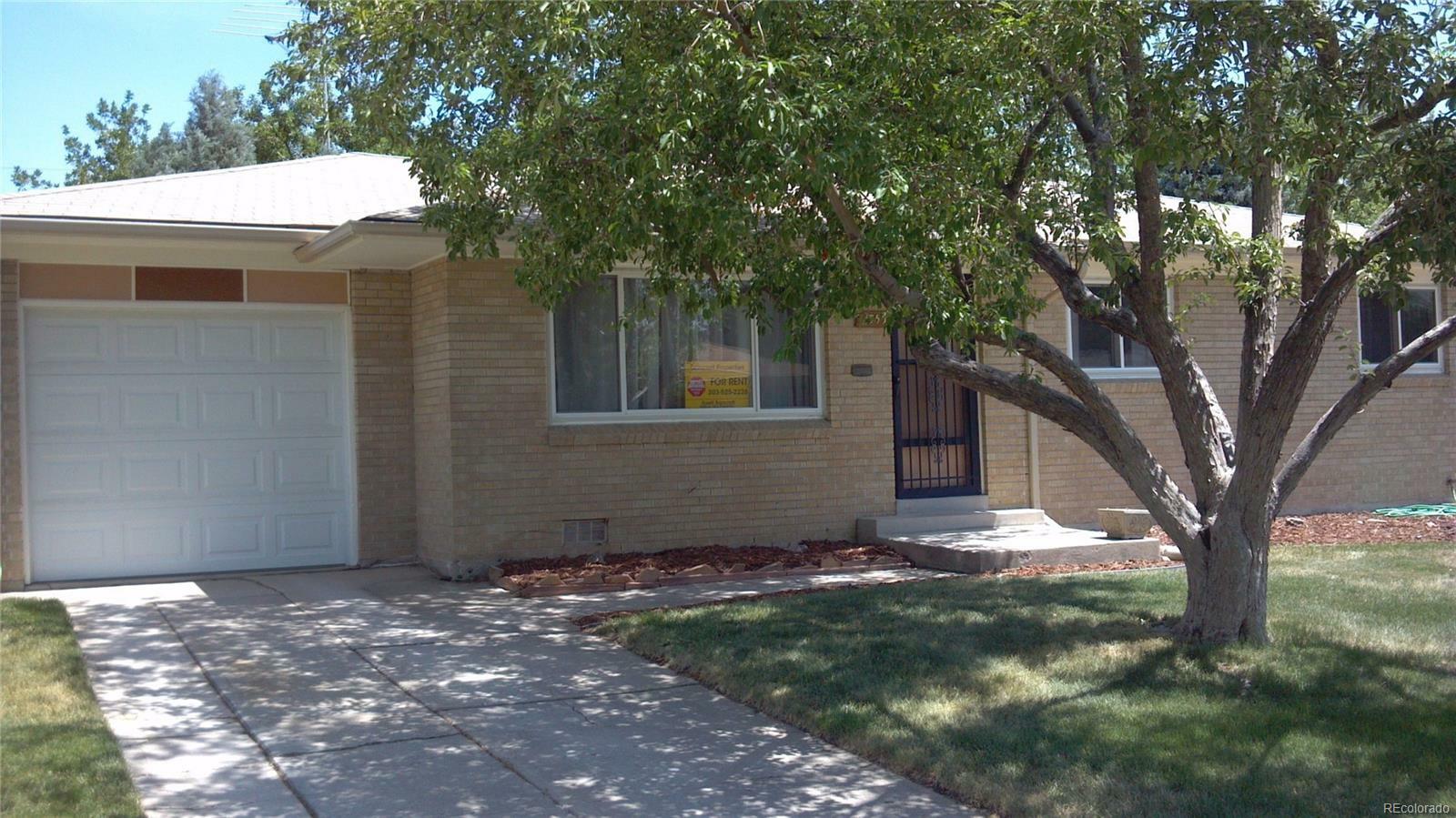 Property Photo:  3355 West Arlington Avenue  CO 80123 