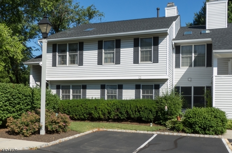 Property Photo: 27 Mallard Ct NJ 08887