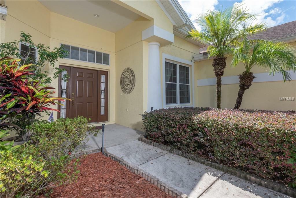 Property Photo:  969 Moss Tree Place  FL 32750 