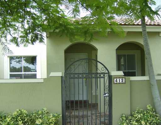 Property Photo:  412 Lake Monterey Circle  FL 33426 