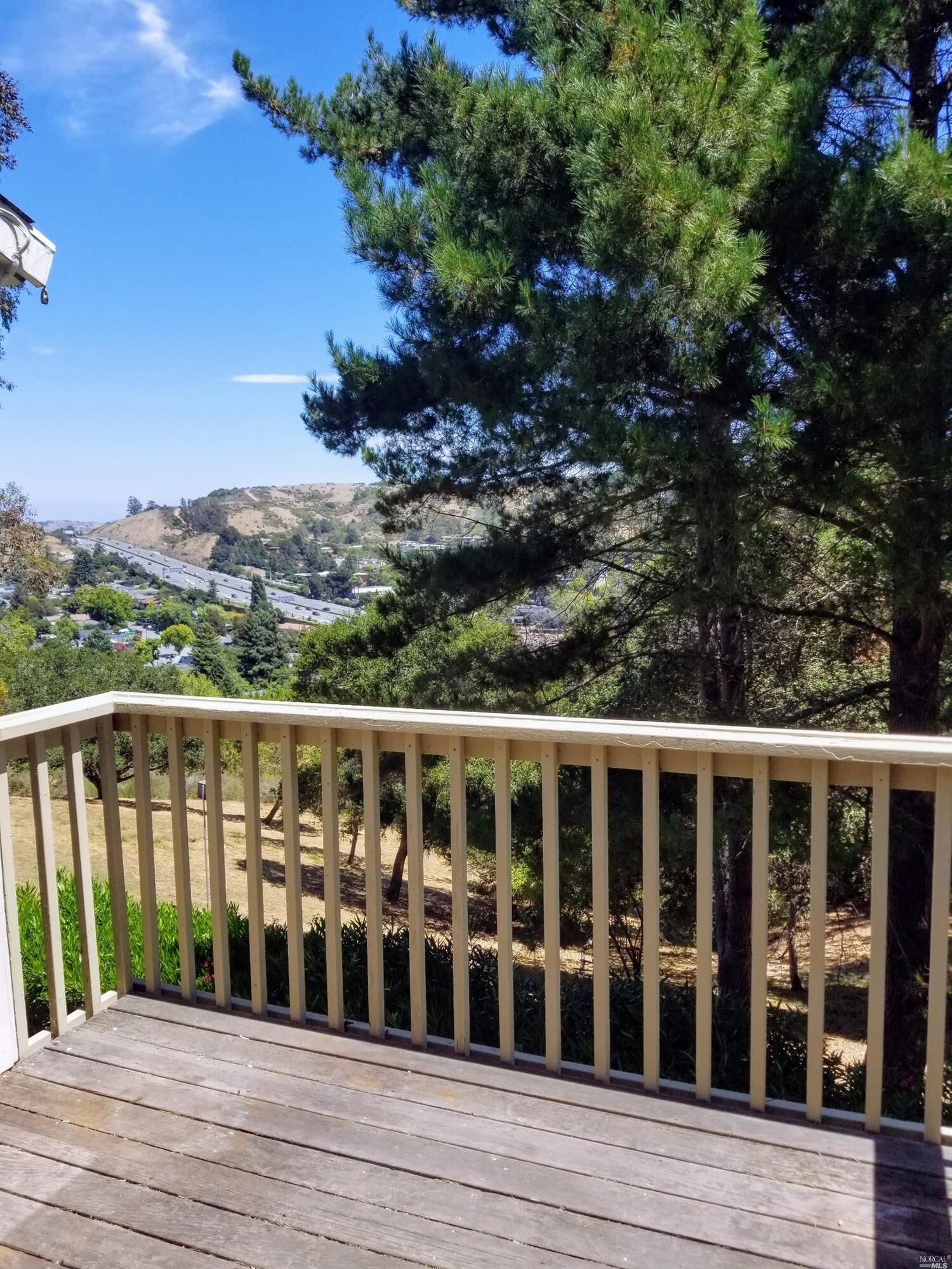 Property Photo:  6 Whittier Court  CA 94941 