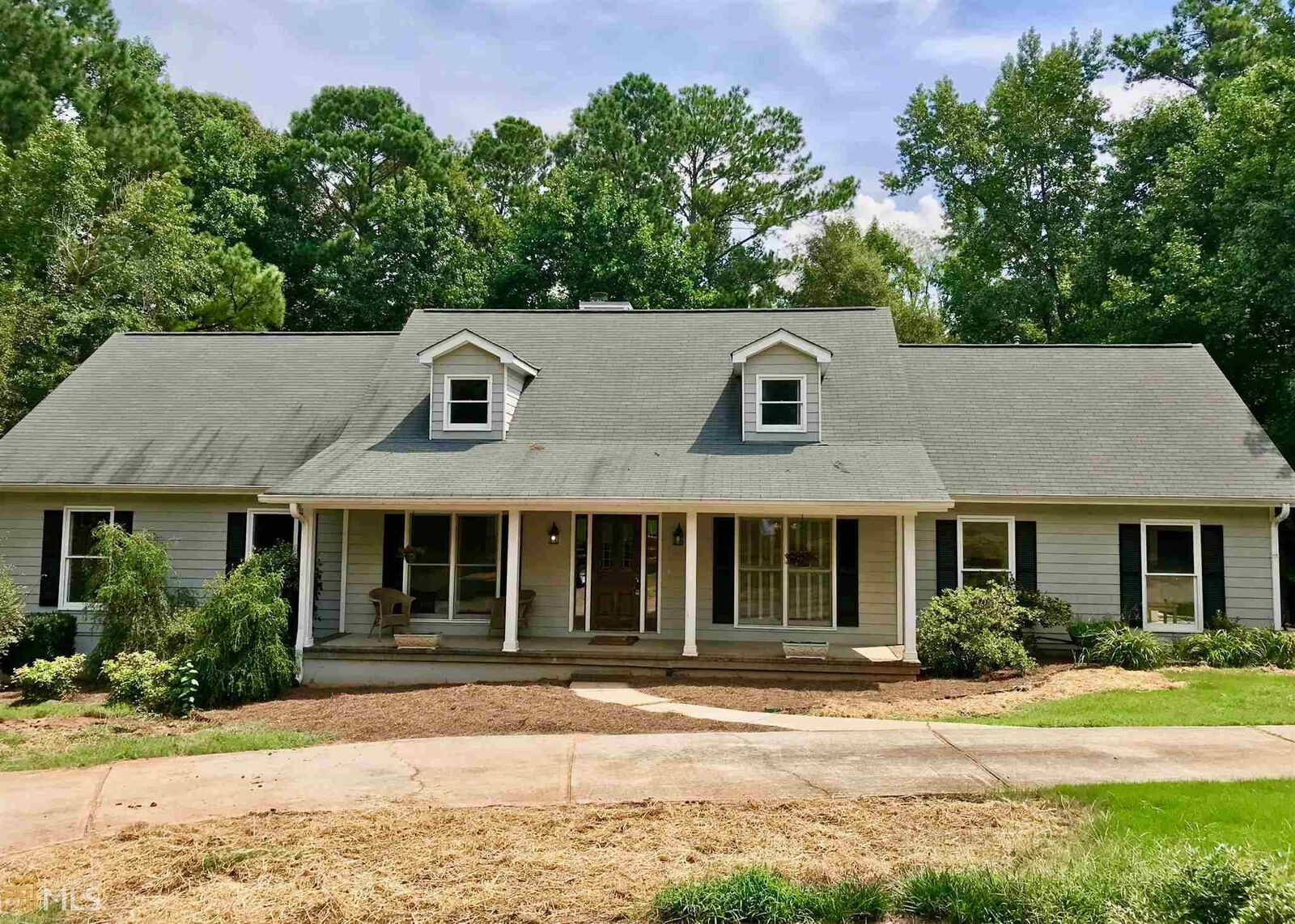 Property Photo: 125 Woodhawk Lane GA 30281