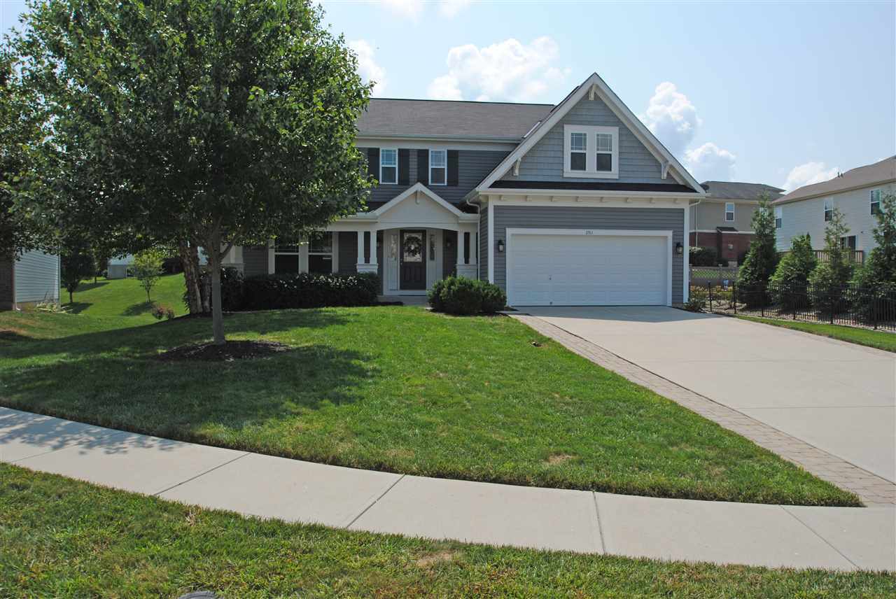 Property Photo:  2511 Firethorn Court  KY 41048 