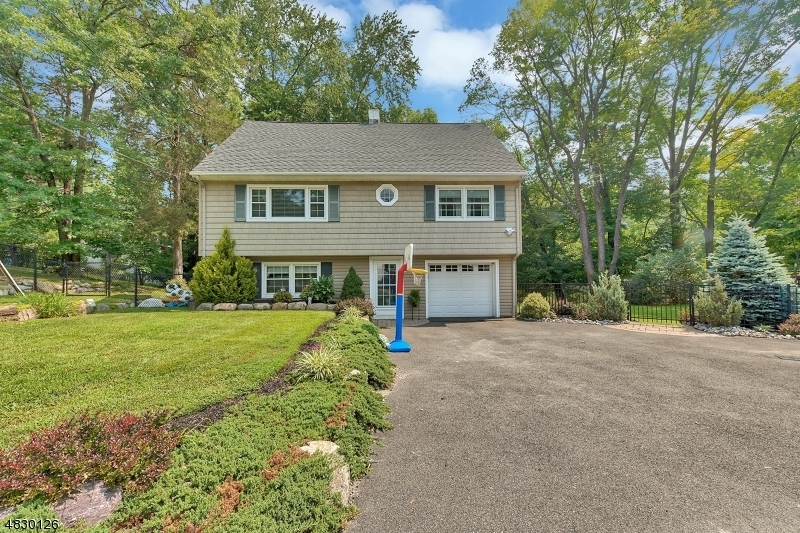 Property Photo:  55 Skyline Lakes Dr  NJ 07456 