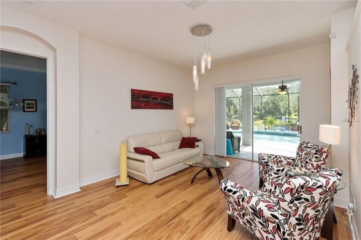 Property Photo:  12501 Leatherleaf Drive  FL 33626 