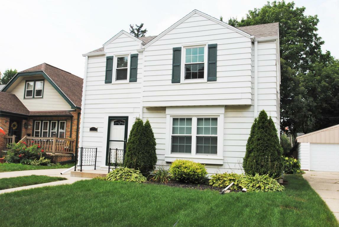 Property Photo: 1019 Glenview Ave WI 53213