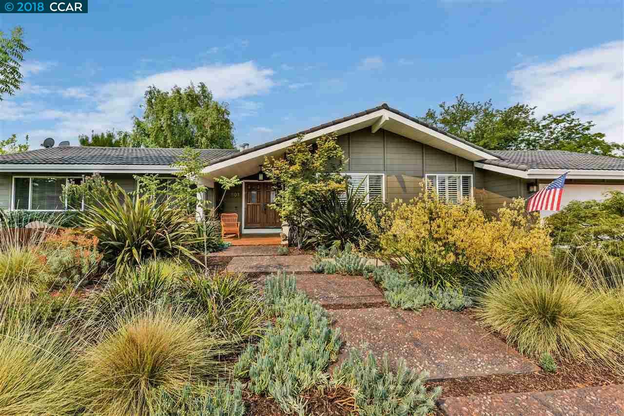 Property Photo: 501 Dover Dr CA 94598