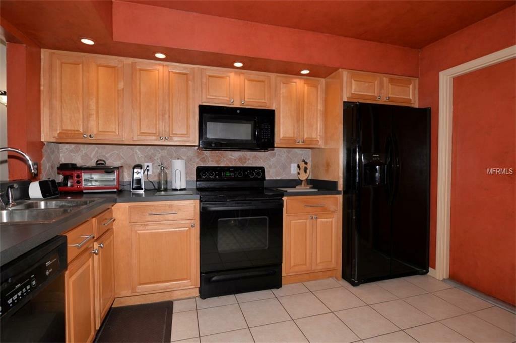 Property Photo:  177 Crown Point Circle 177  FL 32779 