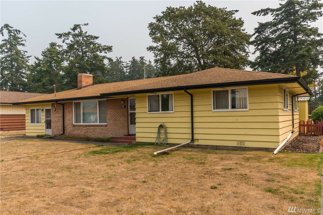 Property Photo:  476 NE Harvest Dr  WA 98277 