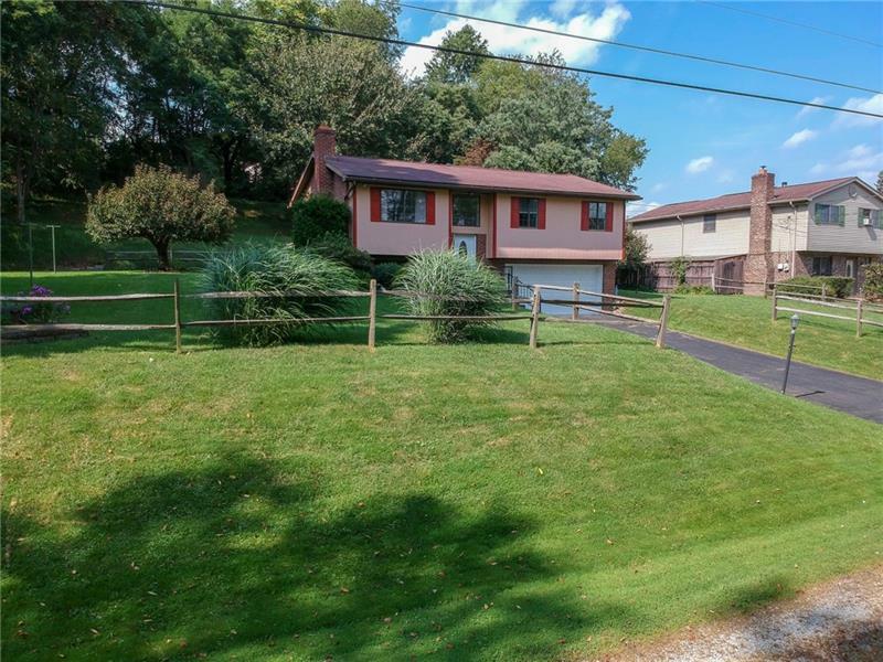 Property Photo:  206 Quarry Drive  PA 15089 